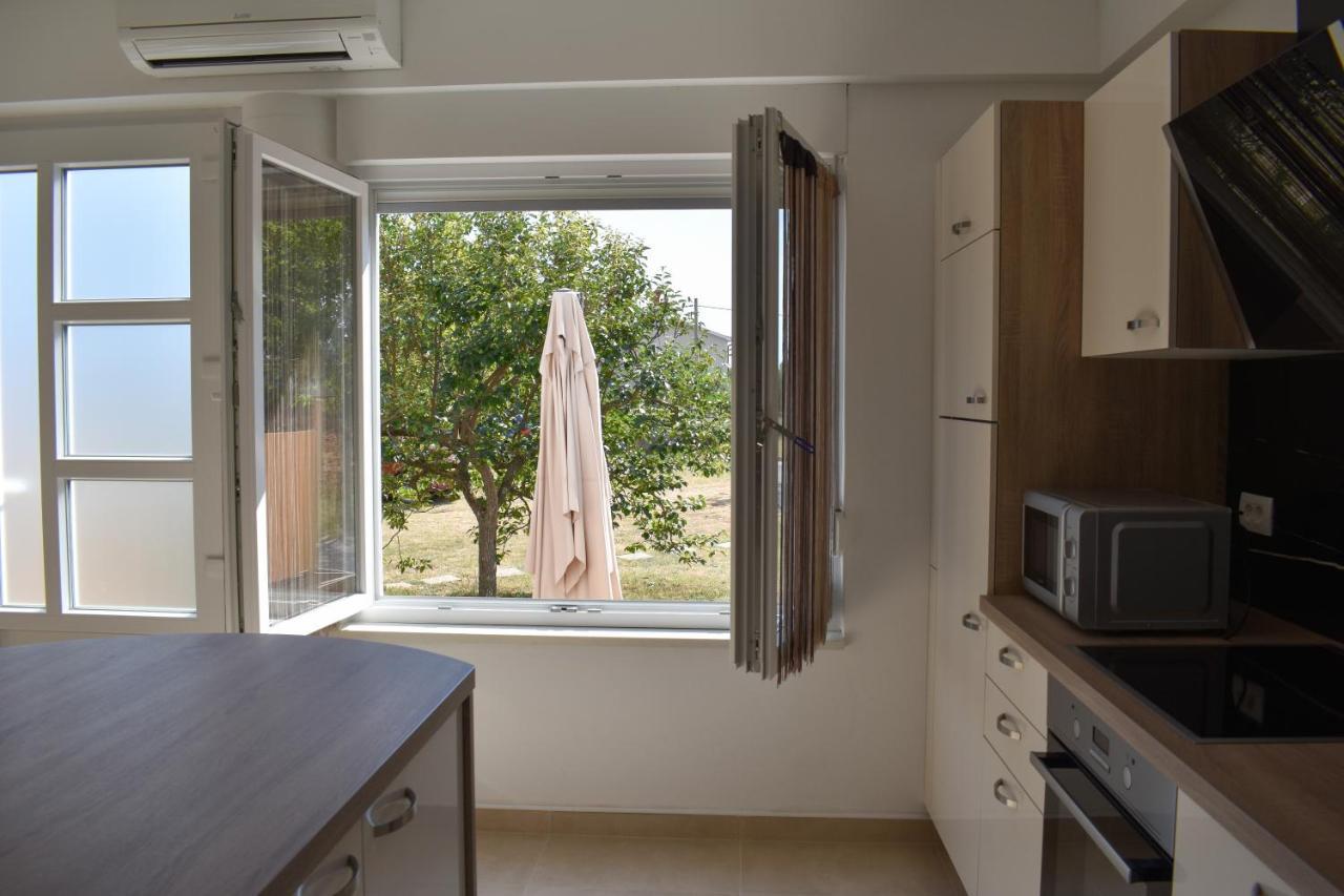 Relax & Enjoy - Marcana Apartments 外观 照片
