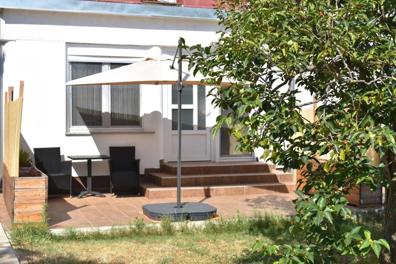 Relax & Enjoy - Marcana Apartments 外观 照片